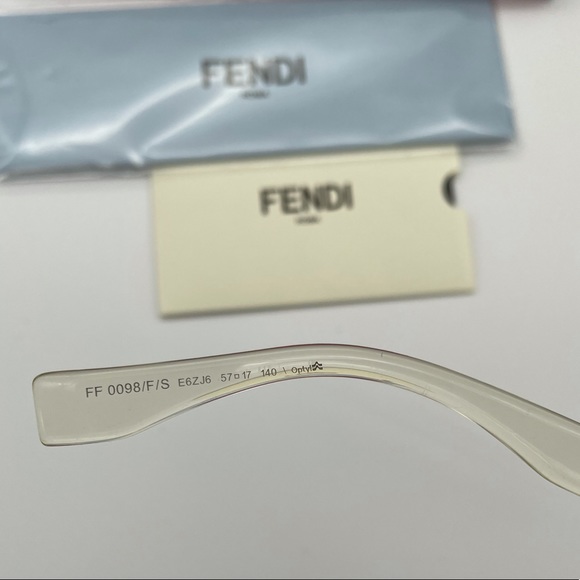Fendi - Picture 10 of 10
